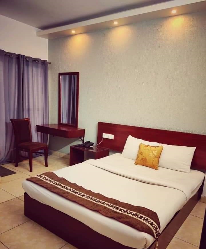 Super Deluxe Family Suite